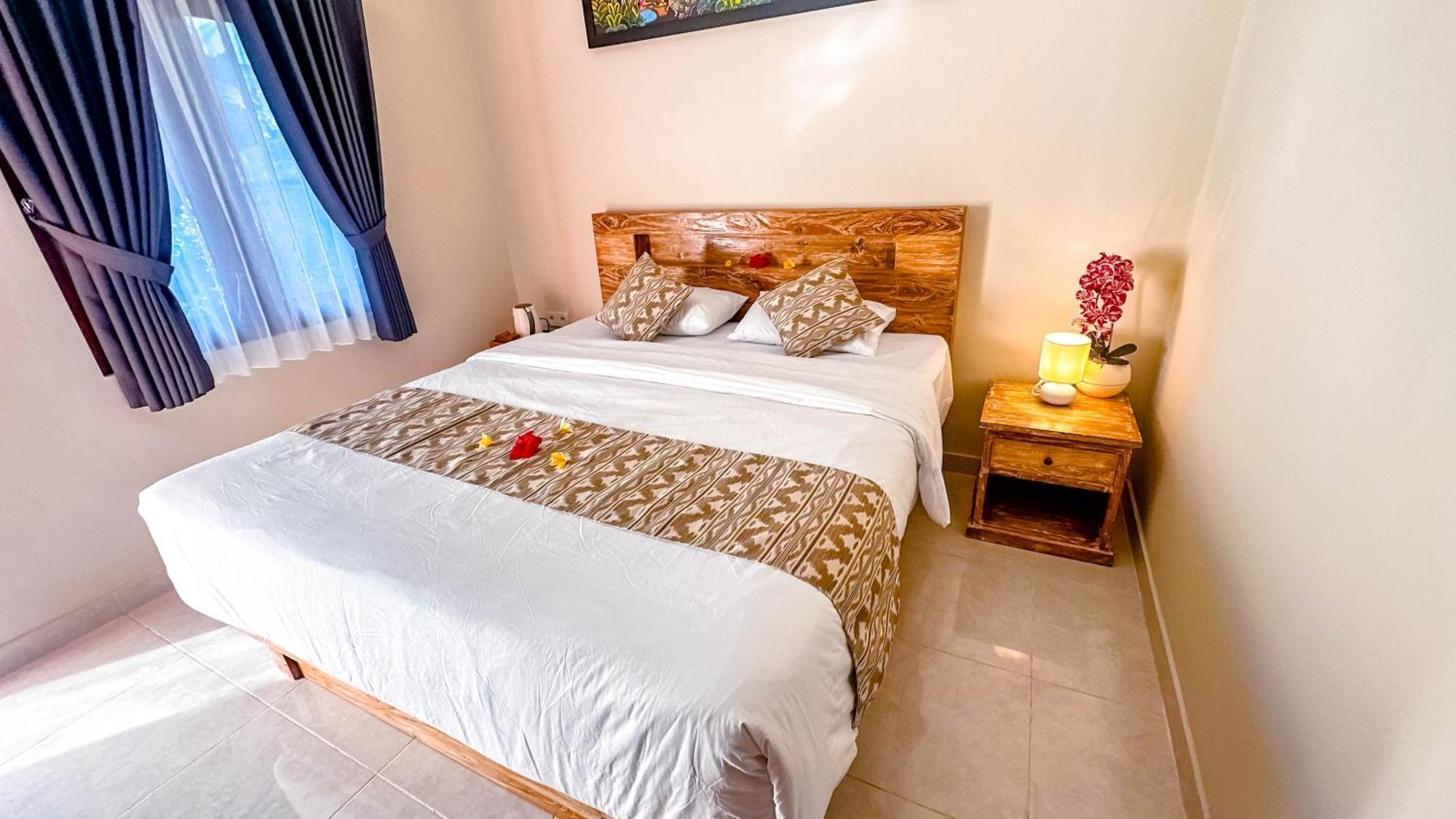 Adhi Homestay Nusa Dua  Esterno foto