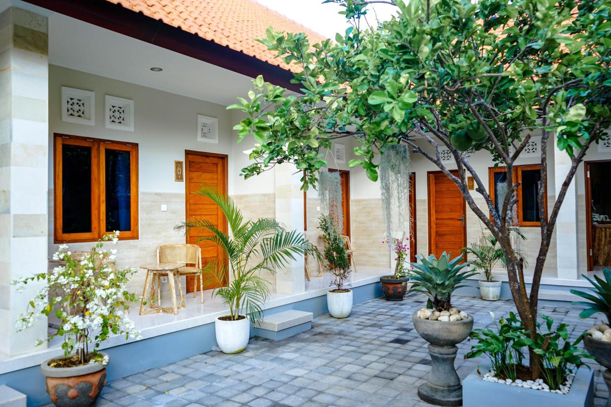 Adhi Homestay Nusa Dua  Esterno foto